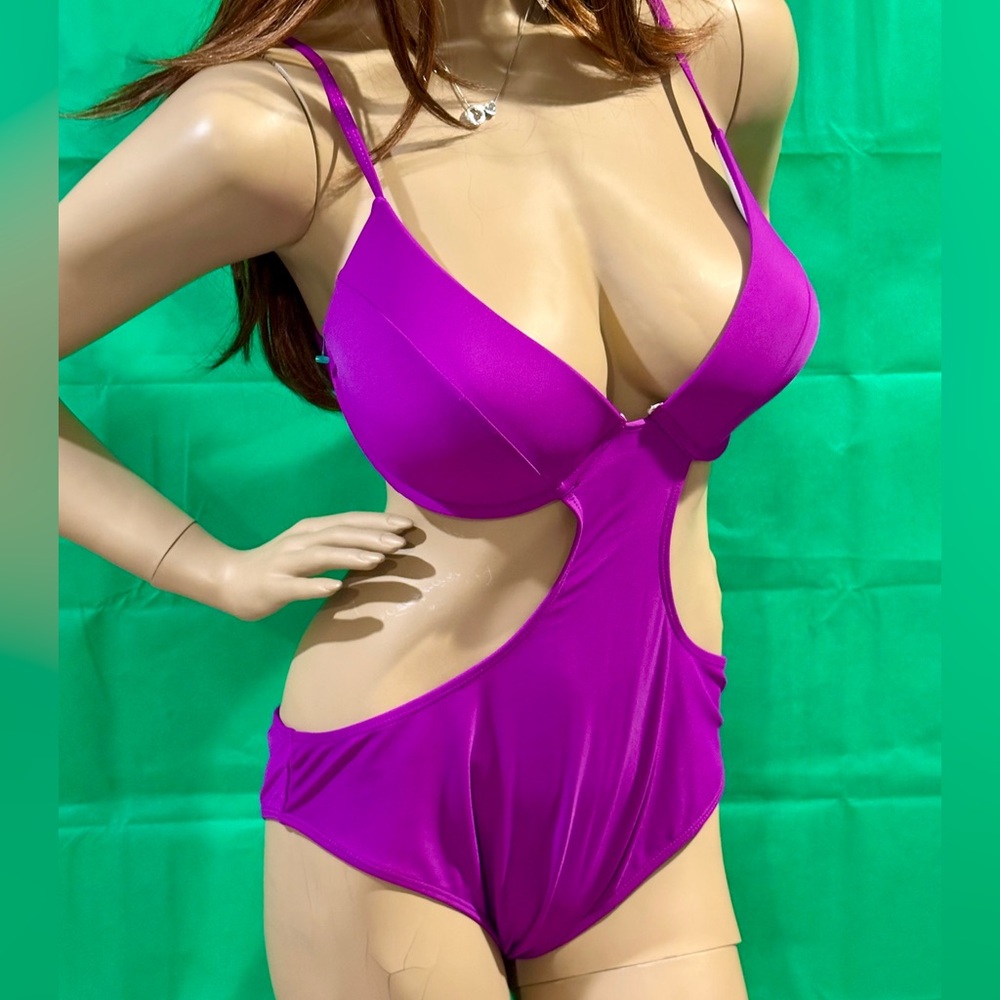 Sexy Vibrant Purple Women's Swimsuit